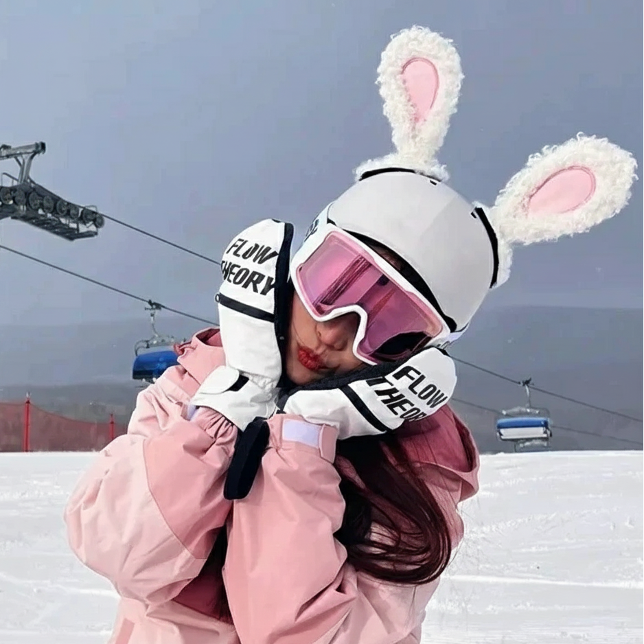 Funda Casco Snow Bunny Plush Y2K